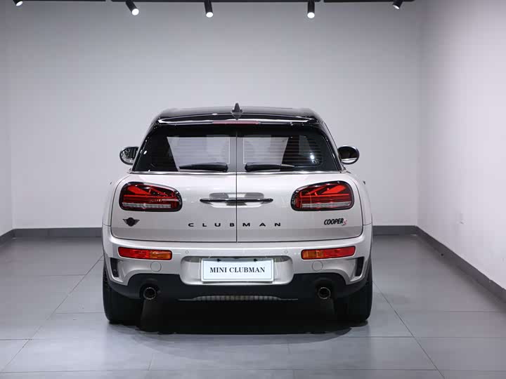 Фото 8 - Mini Clubman