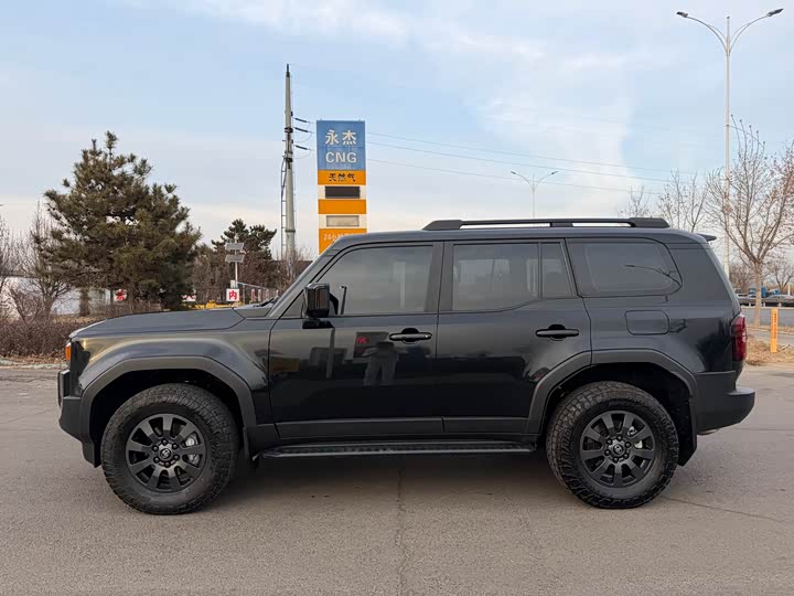 Фото 4 - Toyota Prado