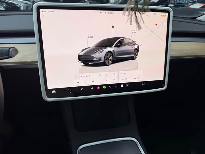 Фото 7 - Tesla Model 3