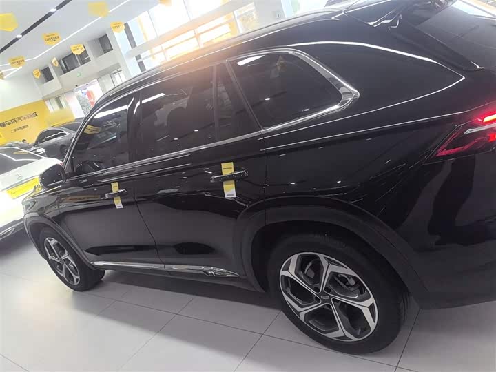 Фото 5 - Geely Monjaro