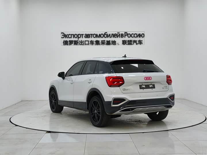 Фото 4 - Audi Q2L