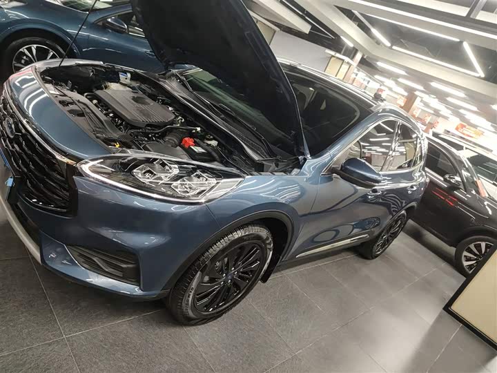 Фото 5 - Ford Escape