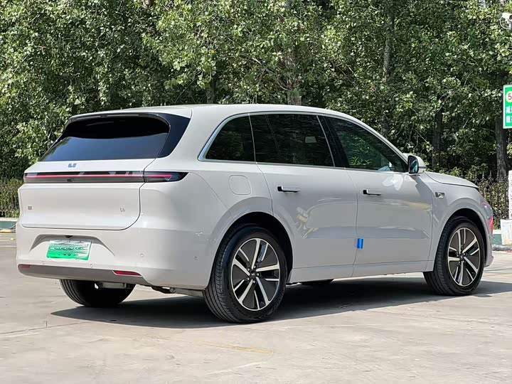 Фото 7 - LiXiang L6