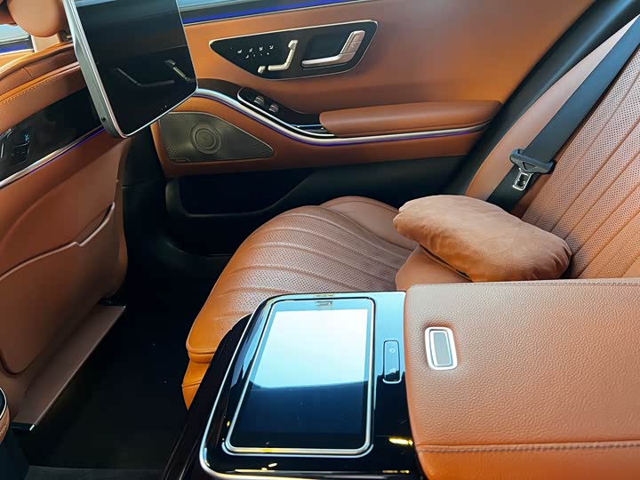 Фото 7 - Mercedes-Benz S-Class