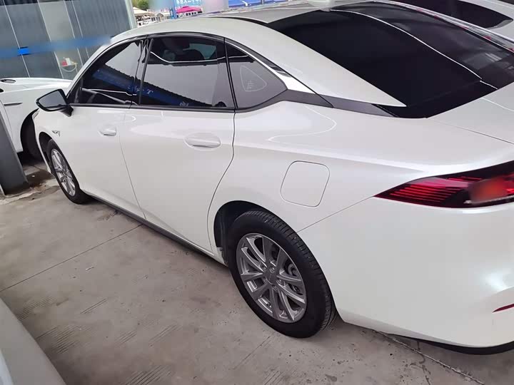 Фото 5 - GAC Aion S