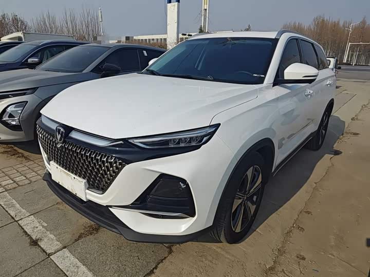 Фото 2 - Changan X7 Plus