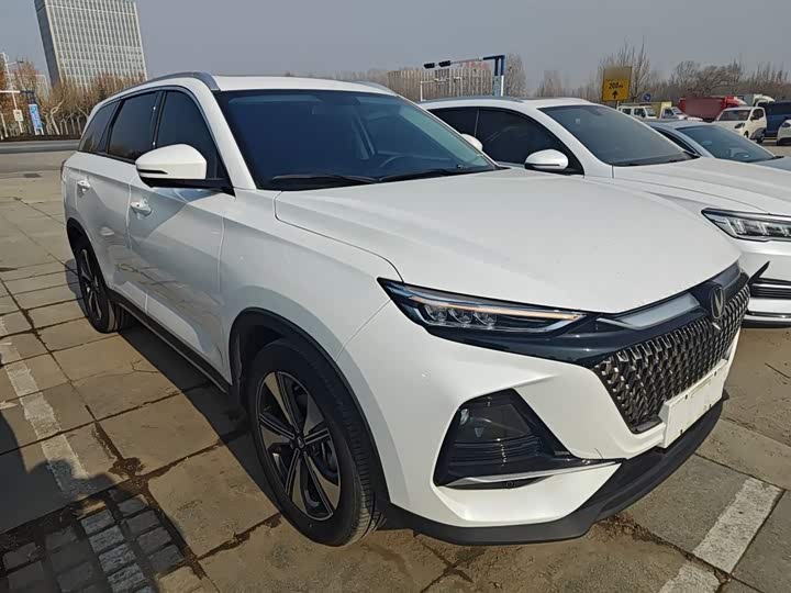 Фото 4 - Changan X7 Plus