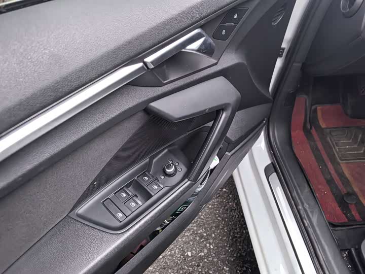 Фото 5 - Audi A3