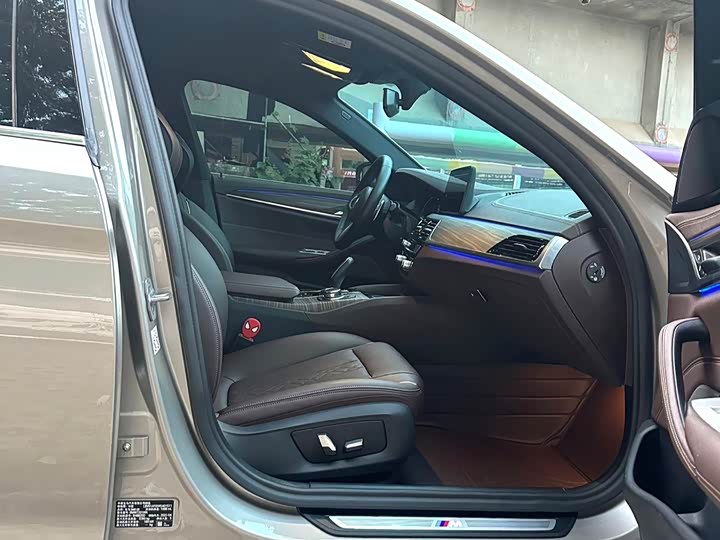 Фото 7 - BMW 5 Series