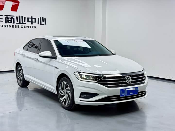 Фото 3 - Volkswagen Sagitar L