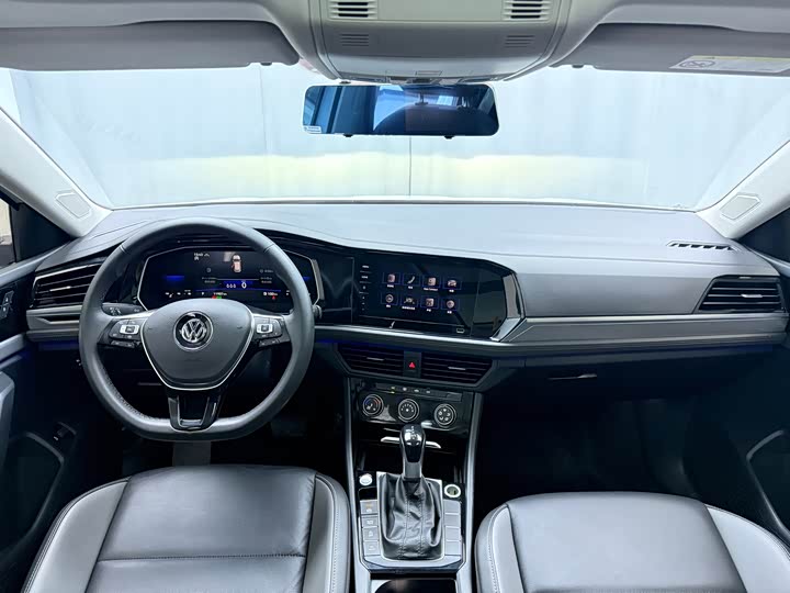 Фото 6 - Volkswagen Sagitar L