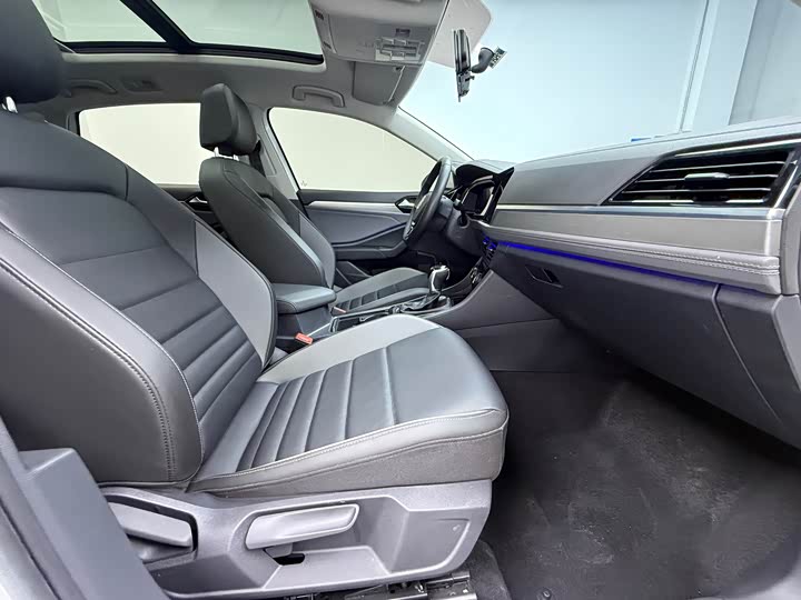 Фото 9 - Volkswagen Sagitar L