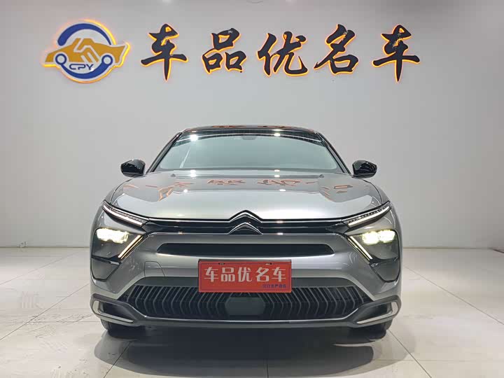 Фото 2 - Citroen C5 X