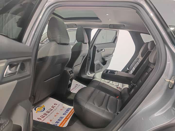 Фото 7 - Citroen C5 X