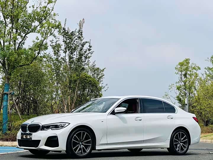 Фото 1 - BMW 3 Series