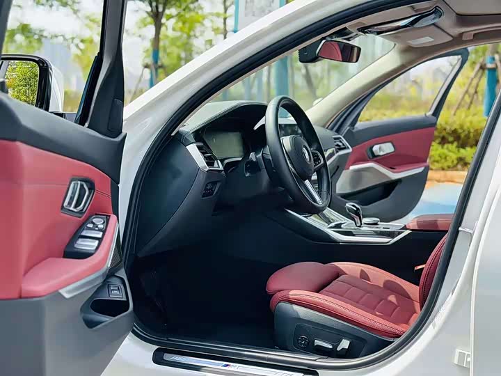 Фото 4 - BMW 3 Series