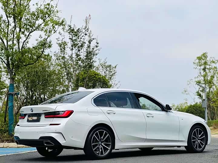 Фото 7 - BMW 3 Series