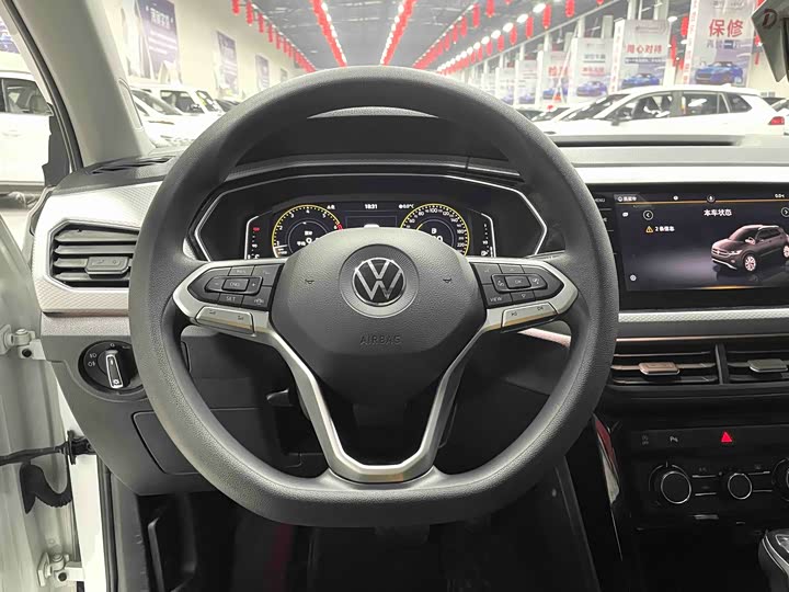 Фото 4 - Volkswagen Tacqua