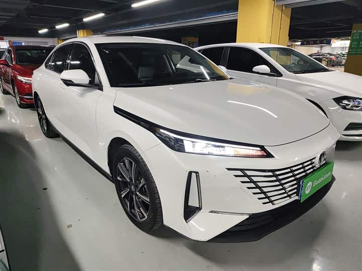 Фото 4 - Changan Eado Plus