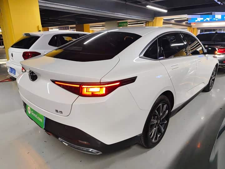 Фото 7 - Changan Eado Plus