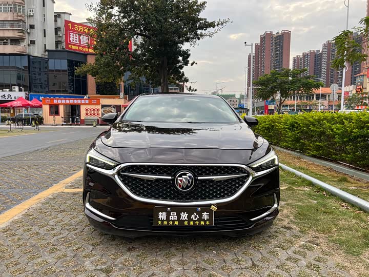 Фото 2 - Buick LaCrosse