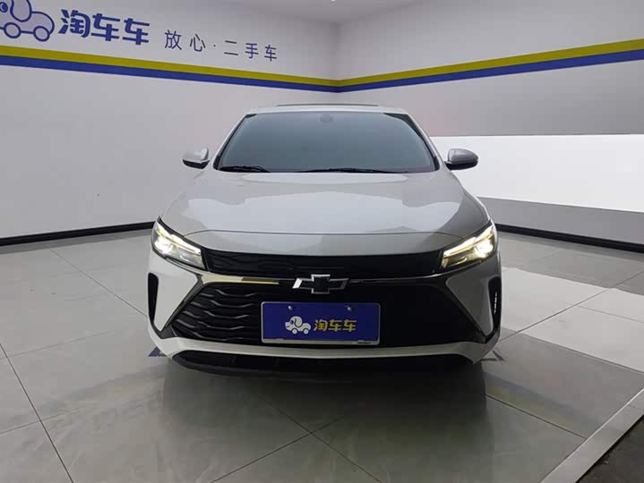 Фото 2 - Chevrolet Monza