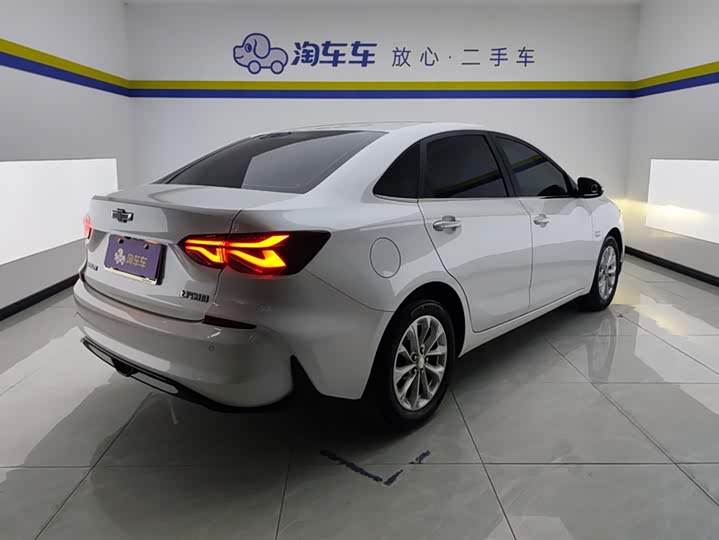 Фото 3 - Chevrolet Monza