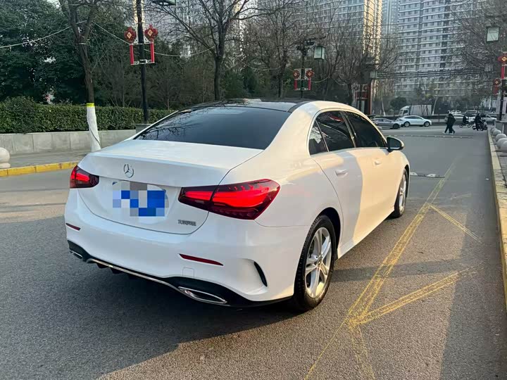 Фото 7 - Mercedes-Benz A-Class