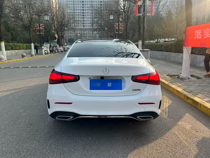 Фото 8 - Mercedes-Benz A-Class