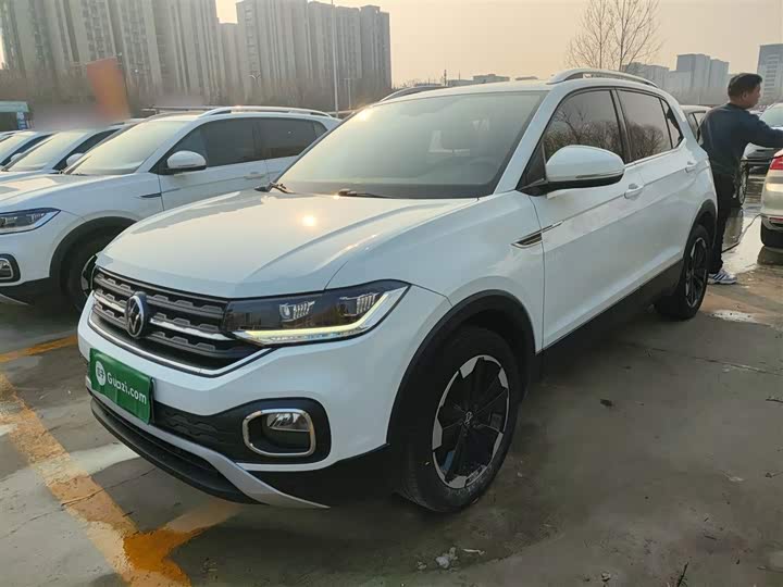 Фото 2 - Volkswagen Tacqua