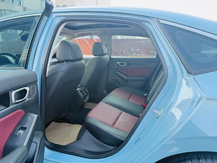 Фото 5 - Honda Integra