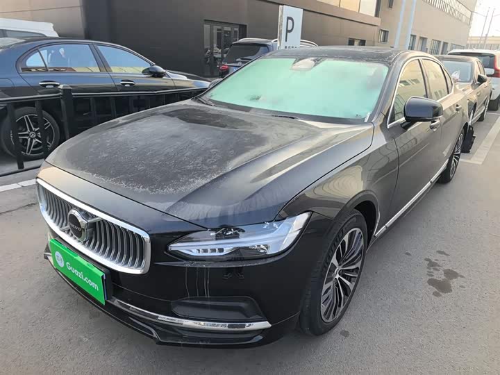 Фото 2 - Volvo S90