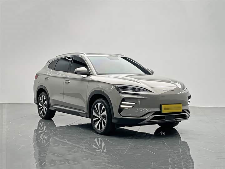 Фото 8 - BYD Song Plus Hybrid/EV