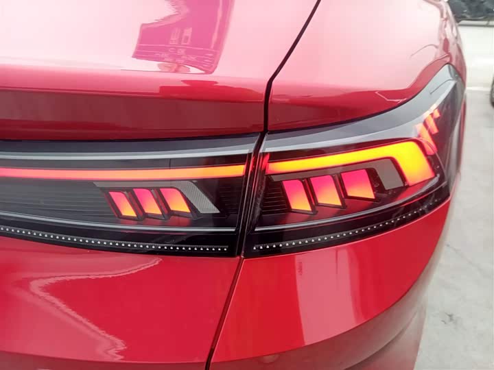 Фото 8 - Volkswagen Lamando L