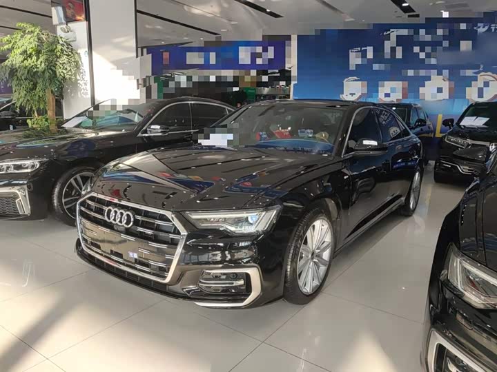 Фото 2 - Audi A6L