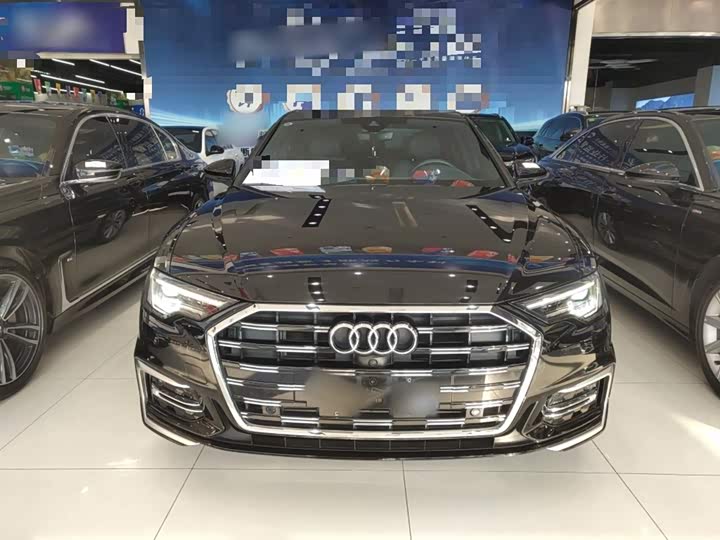 Фото 3 - Audi A6L
