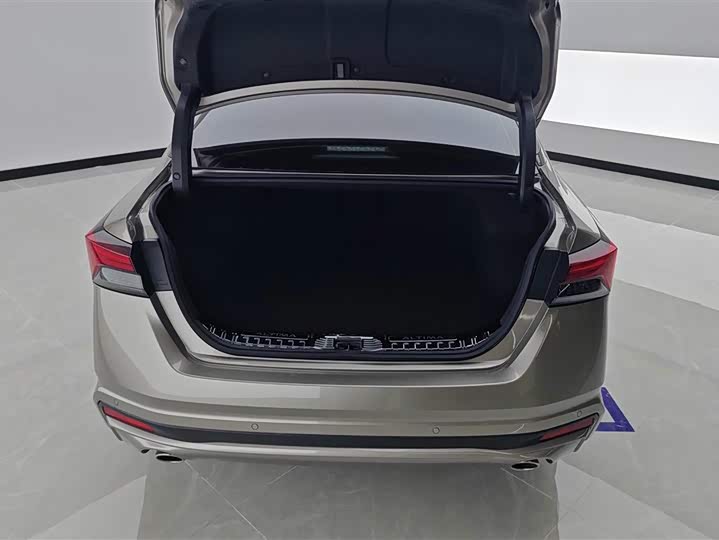 Фото 4 - Nissan Teana