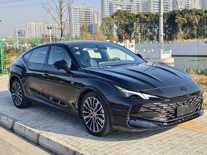 Фото 3 - MG Motor 7