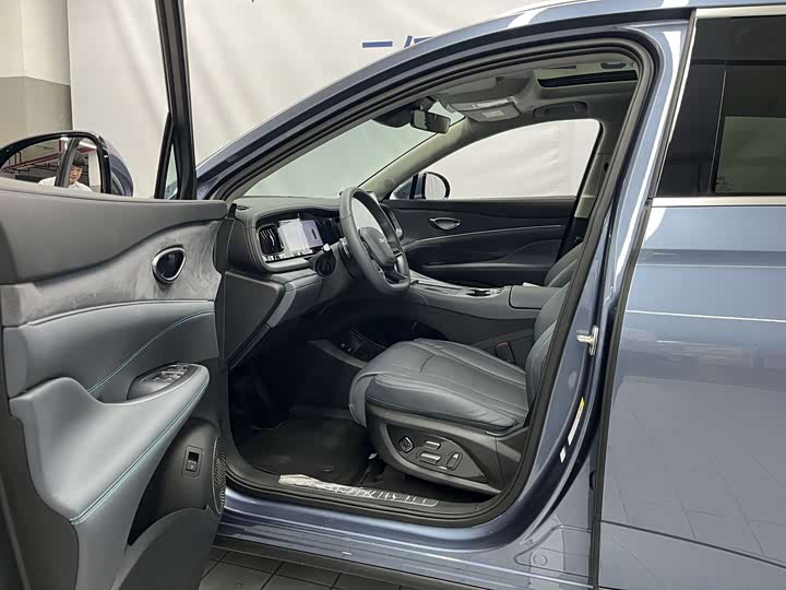 Фото 6 - BYD Sea Lion 07 DM-i Hybrid