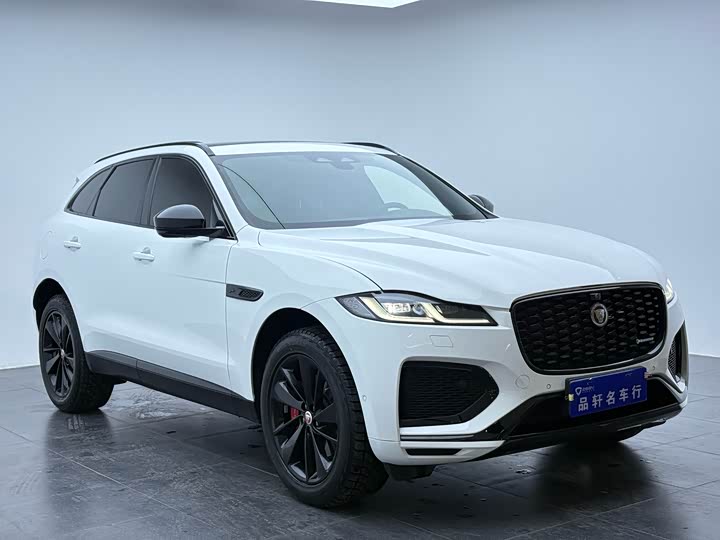 Фото 7 - Jaguar F-Pace