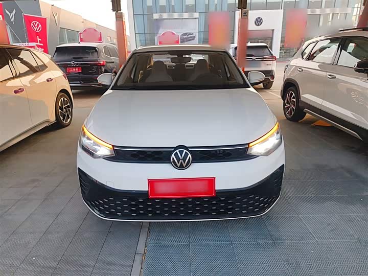 Фото 3 - Volkswagen Lavida
