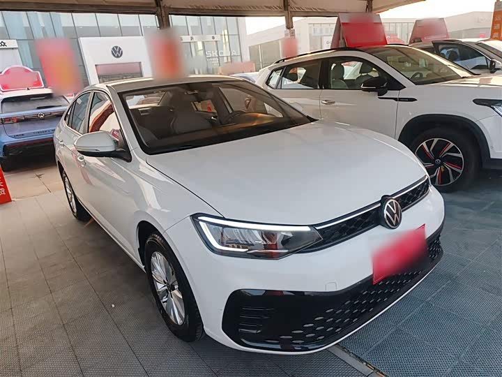 Фото 4 - Volkswagen Lavida