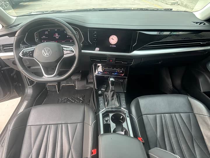 Фото 6 - Volkswagen Passat