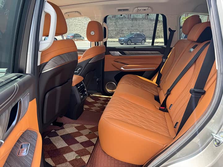 Фото 9 - Tank 500