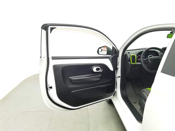 Фото 8 - Roewe Clever