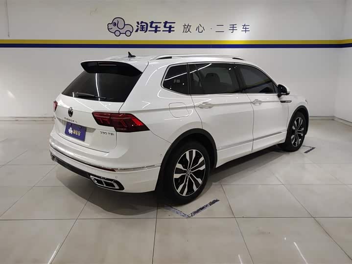 Фото 3 - Volkswagen Tiguan L Pro