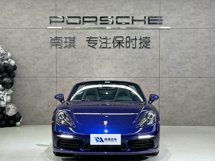 Фото 2 - Porsche 718