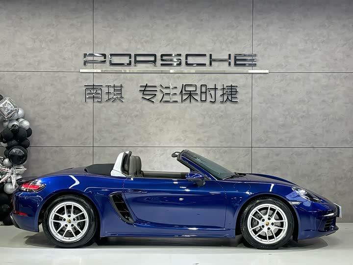 Фото 4 - Porsche 718