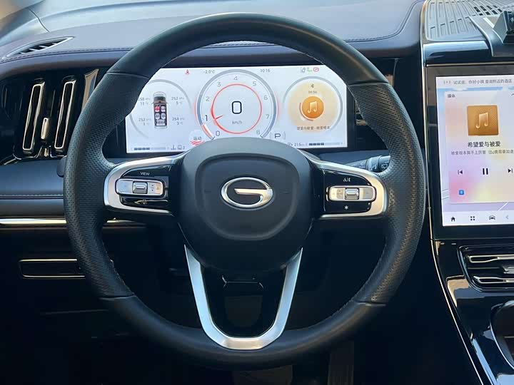 Фото 7 - GAC Trumpchi M8