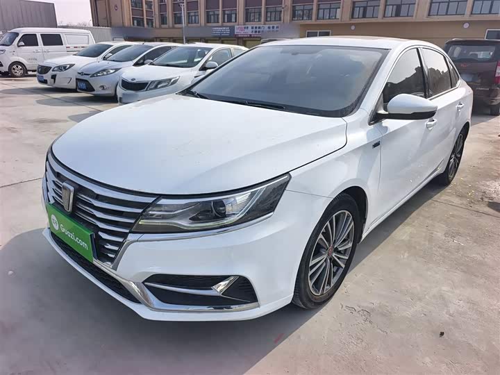 Фото 1 - Roewe i6